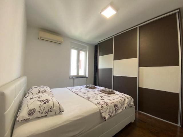 Apartman Mimato Lovran Exteriör bild