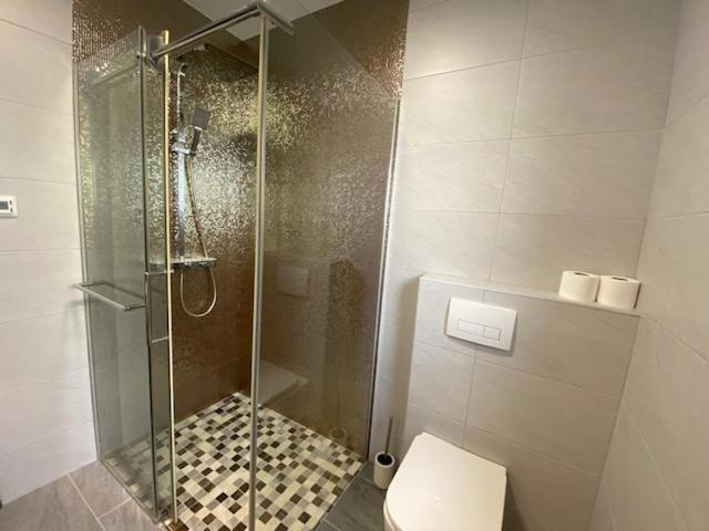 Apartman Mimato Lovran Exteriör bild